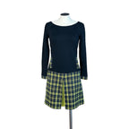 chest 42sleeve raglan 60length 84waist  37hips