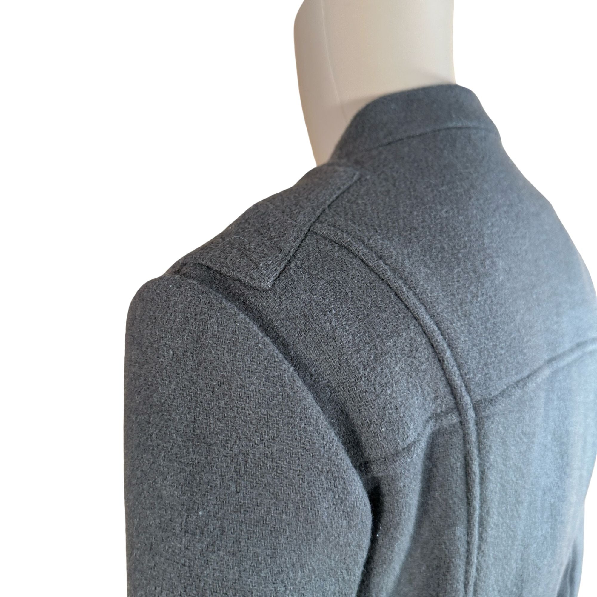 shoulders  38chest 40nwaist hips 42sleeves  59length  72