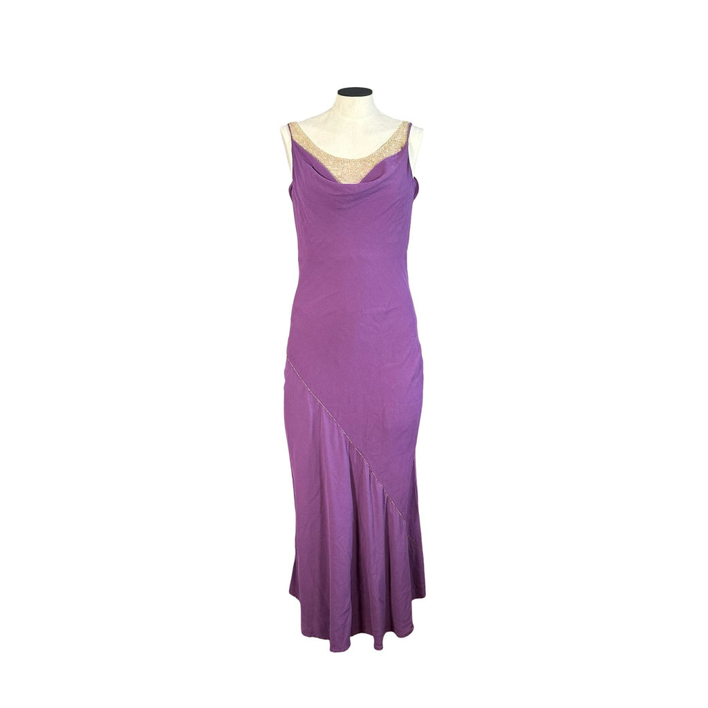 total lengh 142lengh no straps 122chest 40waist 36