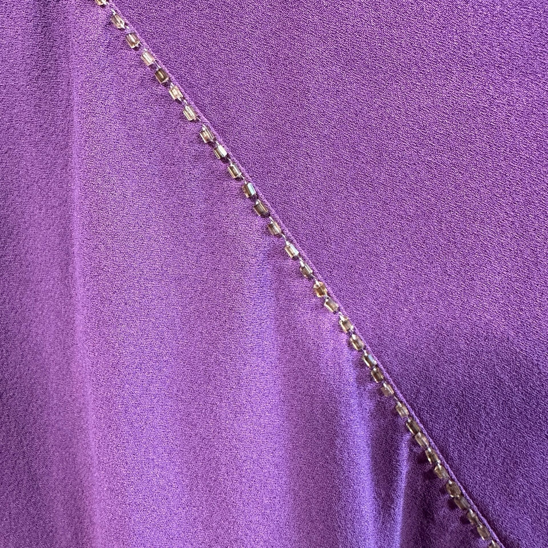 total lengh 142lengh no straps 122chest 40waist 36