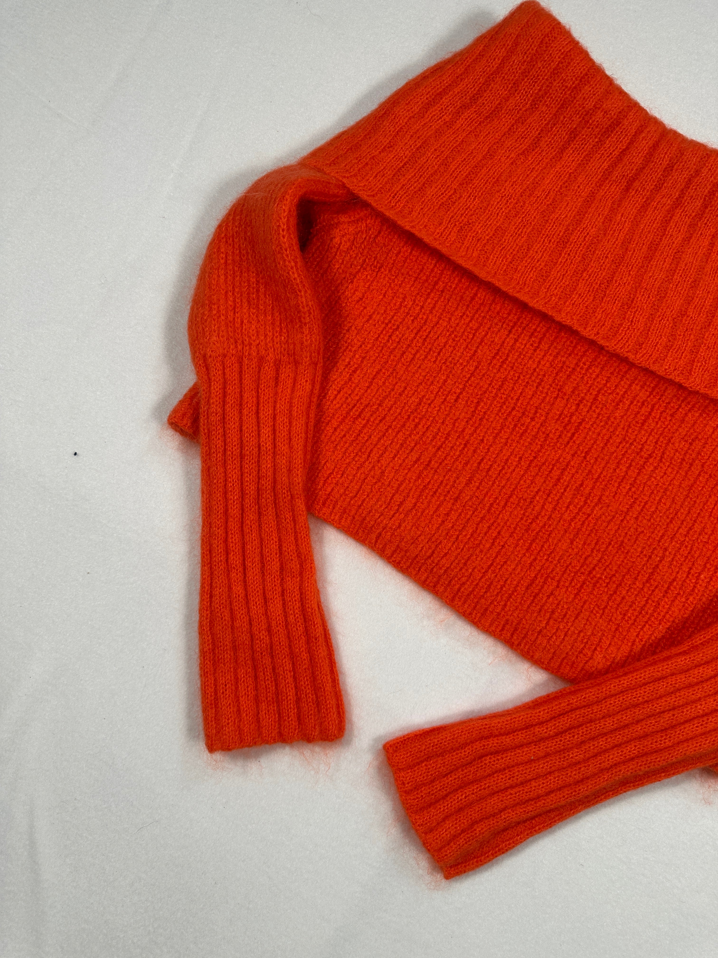 Maglione corto in maglia di misto mohair arancione McQ Alexander McQueen XS