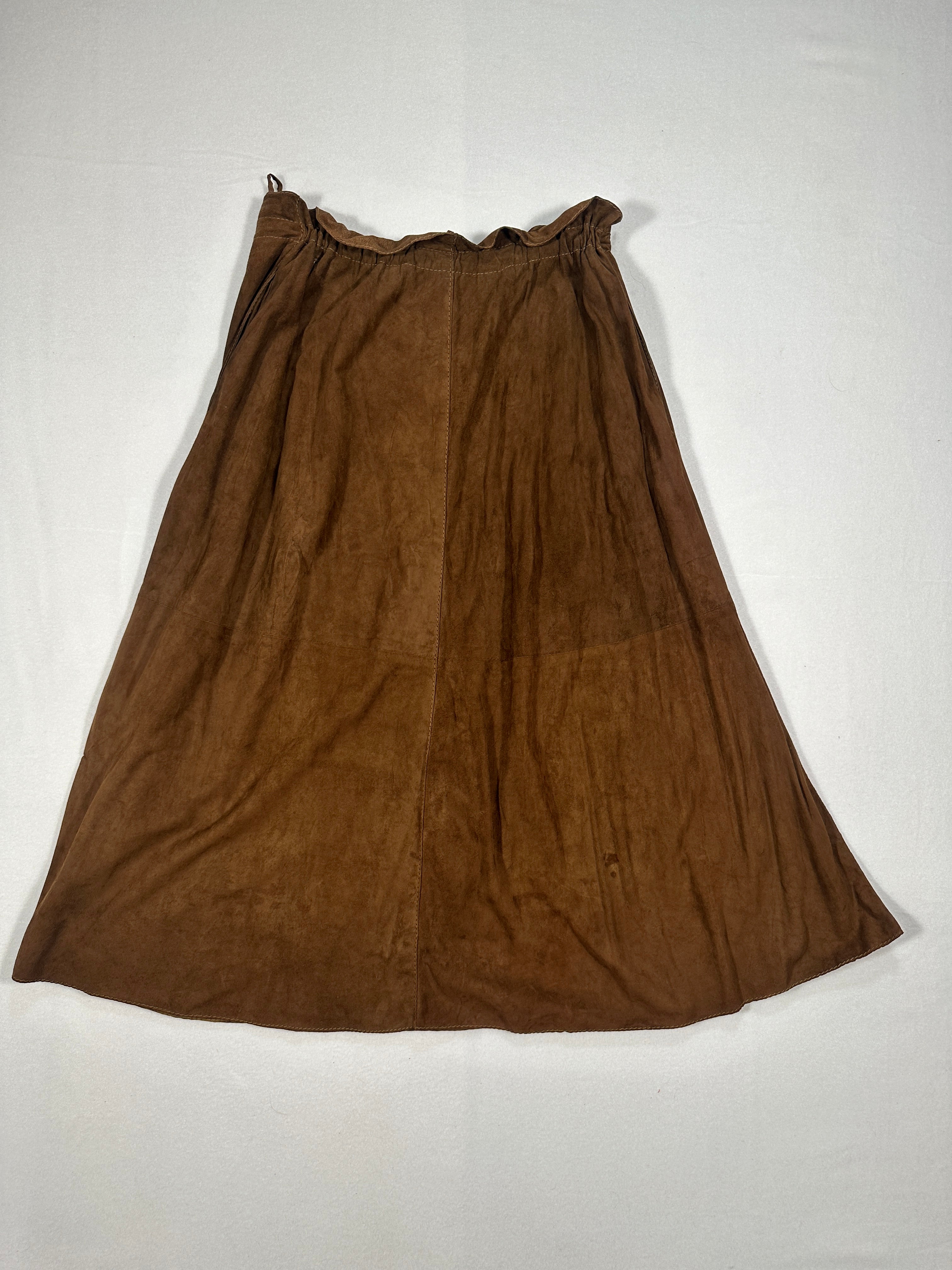 Gonna avvolgente in pelle scamosciata marrone vintage con cintura e tasche – Made in Italy 