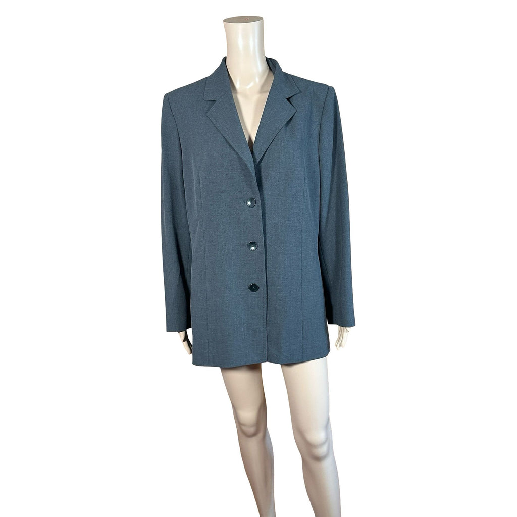 shoulders  43chest  55sleeve 60length 73waist  hips