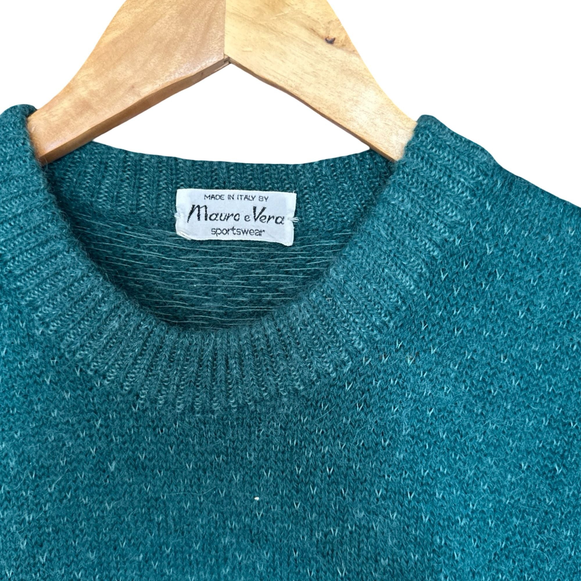 shpoulders 60chest 56sleeve 60lengh 70