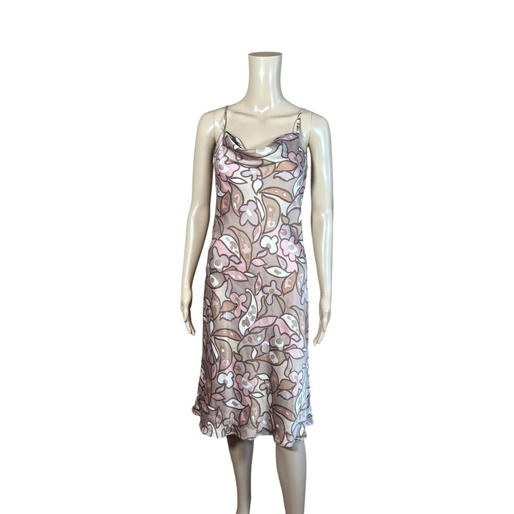total length 108length no straps 87chest 36 waist 31