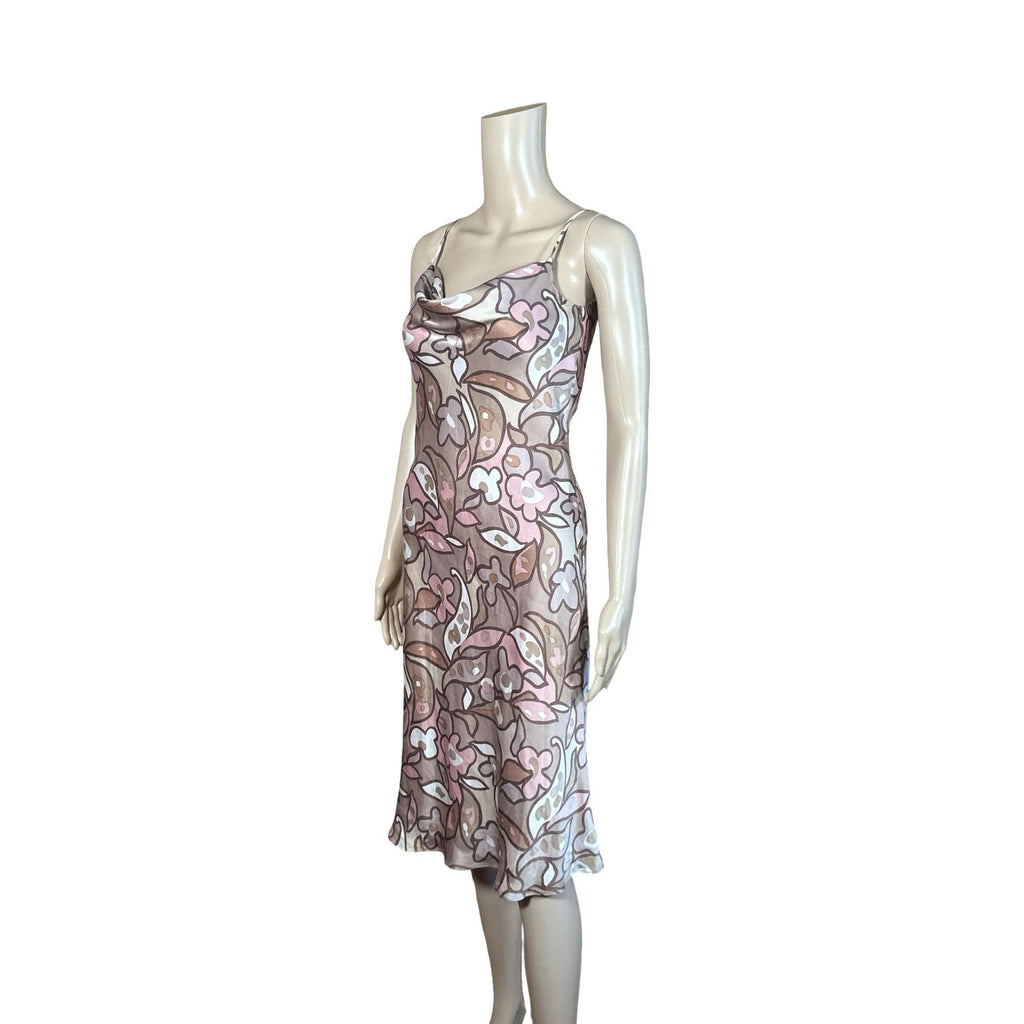 total length 108length no straps 87chest 36 waist 31