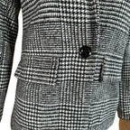 shoulders  38chest 44waist  41hips  42sleeves  55length  60