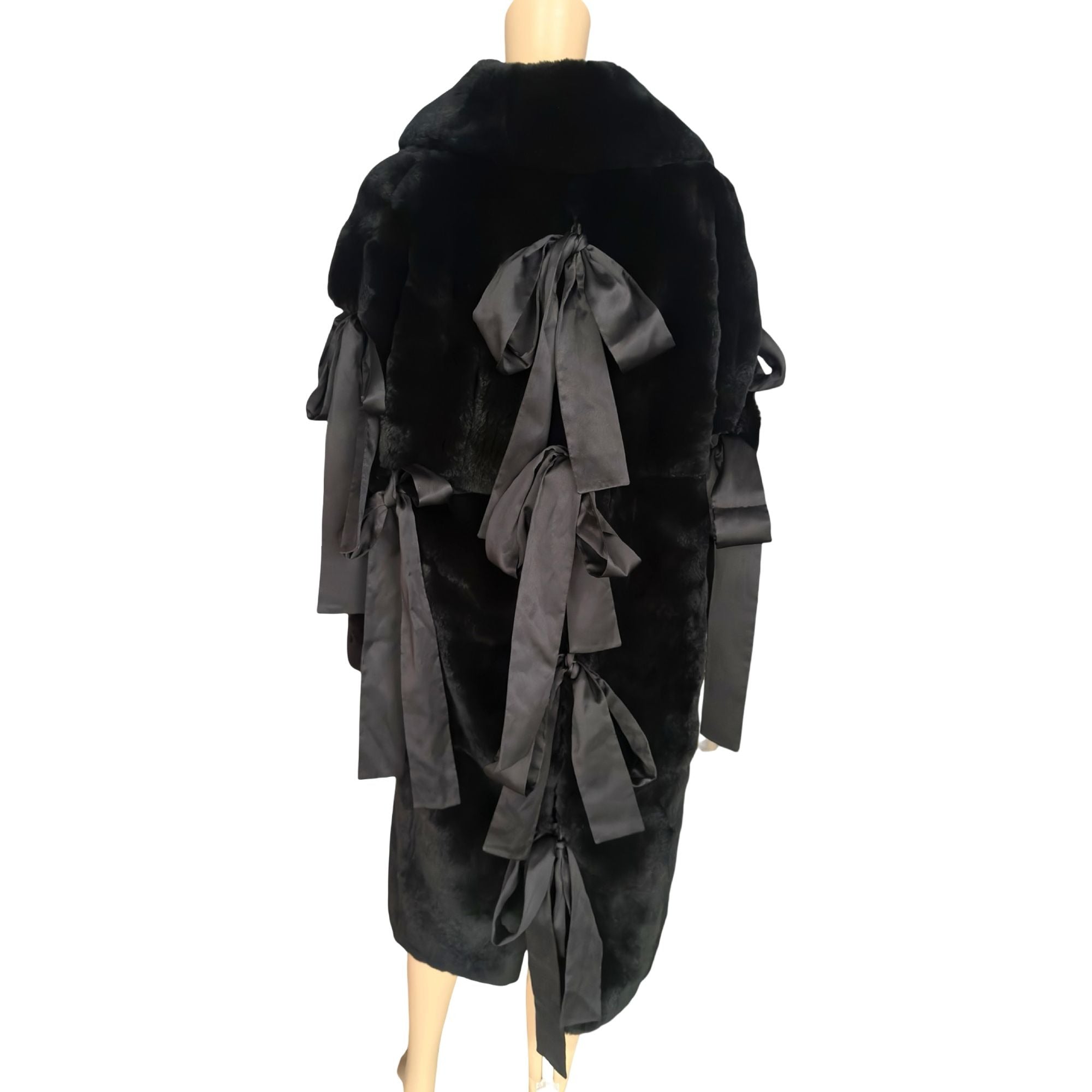 gabbana 2017 runway rabbit coat